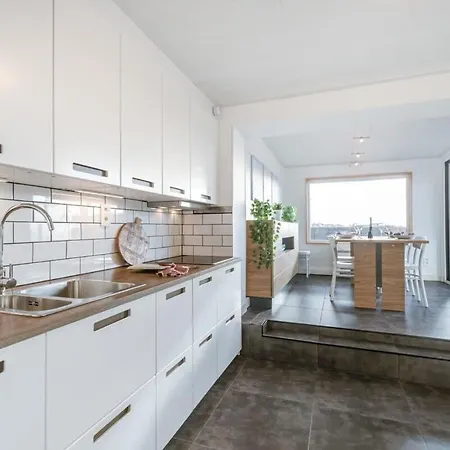 Διαμέρισμα Modern 2 Bedroom With Lateral Sea View And Spacious Terras